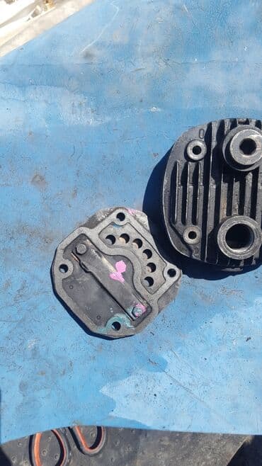 Компрессоры для авто: Mercedes 814 817 1114 головка компрессора вместе с клапаном — 2