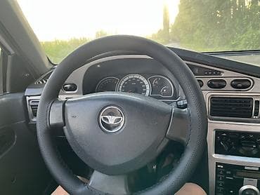 uni v: Daewoo Nexia: 2010 г., 1.5 л, Механика, Бензин, Седан — 1
