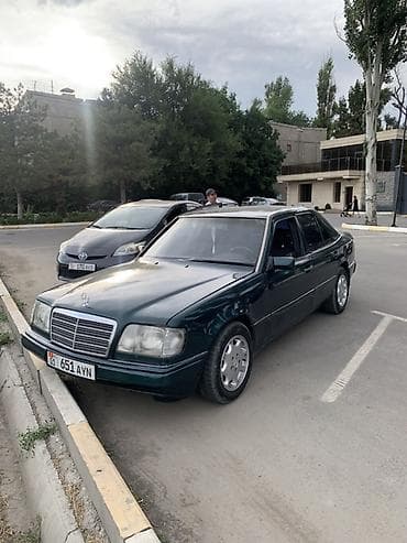 bud e9: Mercedes-Benz E-Class: 1994 г., 2.2 л, Механика, Бензин, Седан — 2