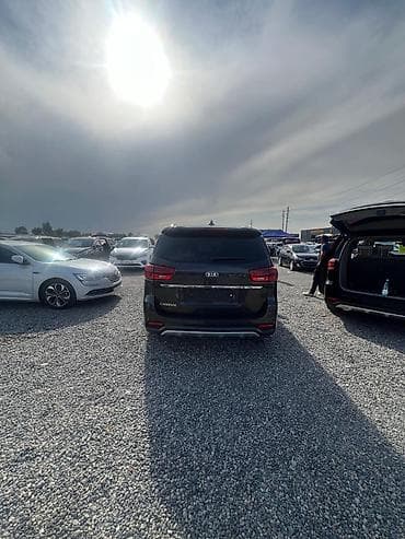 кия карнивал: Kia Carnival: 2019 г., 2.2 л, Автомат, Дизель, Минивэн — 5