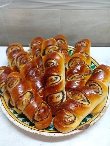 Жумуш: Талап кылынат Нан бышыруучу, Төлөм: Күнүмдүк, Тажрыйбасыз — 2