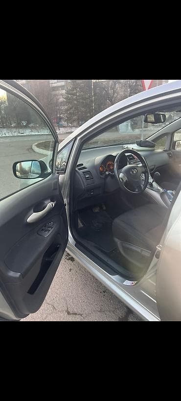 accord 8: Toyota Auris: 2007 г., 1.6 л, Робот, Бензин, Хэтчбэк — 7