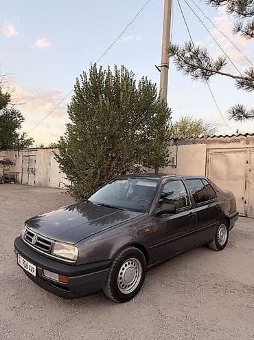 crv rd1: Volkswagen Vento: 1994 г., 1.8 л, Механика, Бензин, Седан — 2