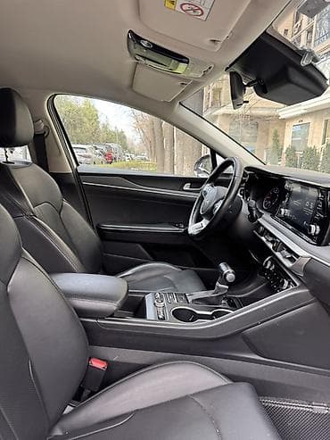 на киа оптима: Kia K5: 2023 г., 2 л, Автомат, Газ, Седан — 8