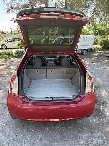 Toyota Prius: 2012 г., 1.8 л, Вариатор, Гибрид, Хэтчбэк — 7