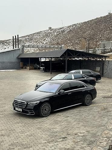 крыша жабаыз: Сдаю Mercedes-Benz S-Class для кортежа, С водителем, Седан — 7