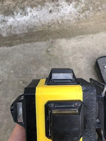 Инструменттер: Лазерный нивелир (3D/360°), комплект в кейсе. Описание: - — 4