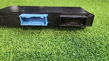 x5 2003: Блок управления светом Е90 Эл блок 61 35 9 —-176 886 Год 2007 В — 3