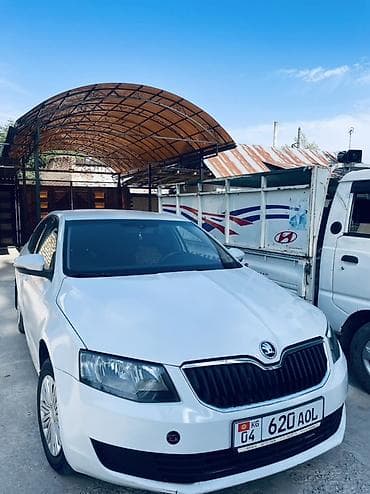 Skoda Octavia: 2015 г., 1.6 л, Автомат, Бензин, Седан
