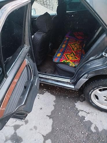 Mercedes-Benz W124: 1990 г., 3 л, Механика, Дизель, Седан