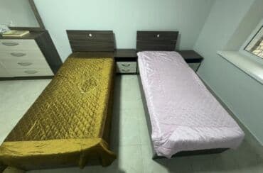 продать кровать с матрасом: Односпальная кровать, Новый, С матрасом, длина - 190 см — 3