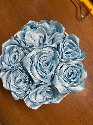 Делаю цветы на заказ один цветочек, то что на картинке стоит 350 сом