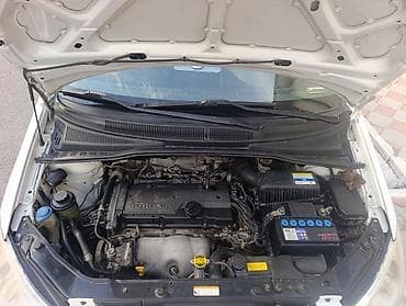 285 70 16: Hyundai Getz: 2010 г., 1.6 л, Механика, Бензин, Хэтчбэк — 5