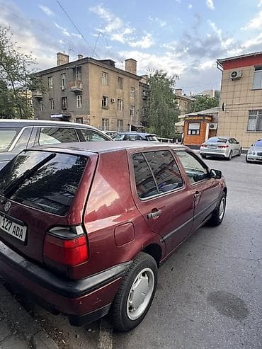 colf 2: Volkswagen Golf: 1993 г., 1.8 л, Механика, Бензин, Хэтчбэк — 5