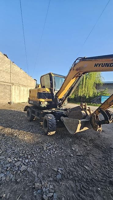 Экскаватор, Hyundai, Колесный