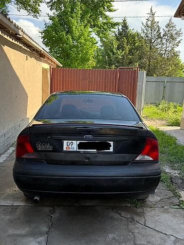 Транспорт: Ford Focus: 2002 г., Автомат, Бензин, Седан — 4