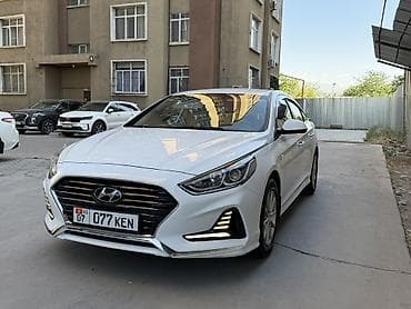 Hyundai Sonata: 2017 г., 2 л, Автомат, Бензин, Седан — 4