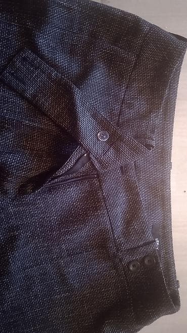 under armor: Женская утепленная жилетка без рукавов, черная - Легкая, ветро- и — 10