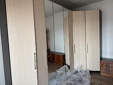 Офис эмереги: Купе шкаф, Колдонулган, Күзгүсү менен, ЛДСП — 1