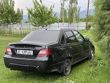 daewoo nexia сидения: Daewoo Nexia: 2009 г., Седан — 4