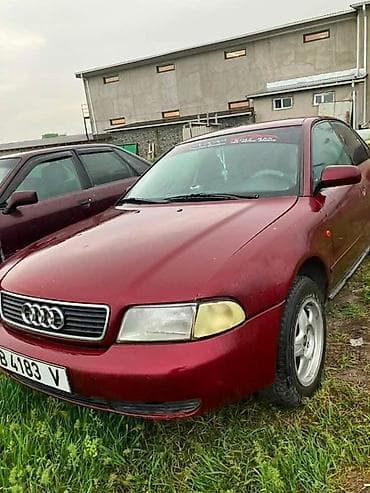 echo platz: Audi A4: 1995 г., Механика, Бензин, Седан — 5