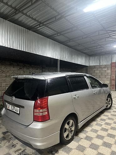 8: Toyota WISH: 2004 г., 1.8 л, Автомат, Бензин — 5