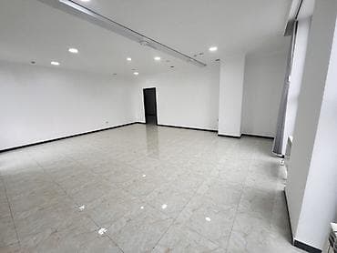 аренда места в бишкеке: Аренда офисов, 200 м², В бизнес центре, С видом на горы, 1 линия, С отдельной кухней — 6