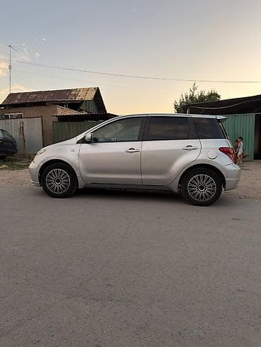 айго aygo: Toyota Ist: 2002 г., 1.5 л, Автомат, Бензин, Хэтчбэк — 3