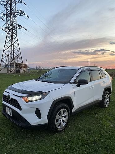 аудио системы: Toyota RAV4: 2019 г., 2.5 л, Автомат, Бензин, Кроссовер — 8