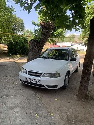 2 4 д: Daewoo Nexia: 2008 г., 1.5 л, Механика, Бензин, Седан — 6