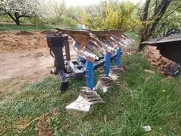 прес падборшик фамарол: Навесное сельскохозяйственное оборудование для трактора: 1) — 1