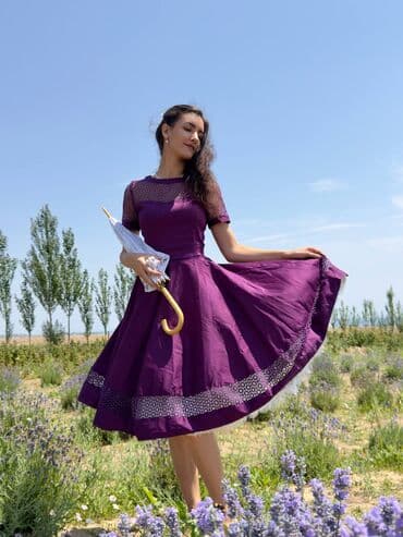 длинное платье в пол с открытой спиной: Продаю вечерние платья все новые черное-5000 зеленое- 5000 — 11