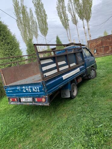 хова миксер: Легкий грузовик, Hyundai, Дубль, 3 т, Б/у — 5