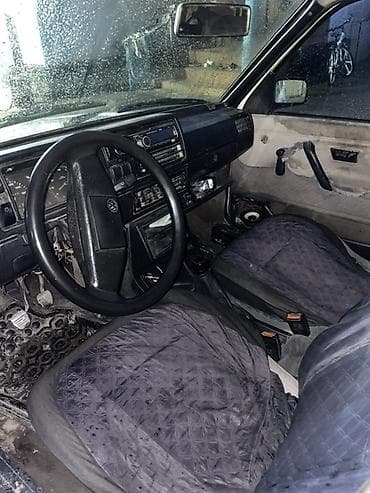 ади 100: Volkswagen Golf: 1991 г., Хэтчбэк — 5