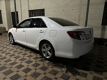 elgrand e51: Toyota Camry: 2014 г., 2.5 л, Вариатор, Гибрид, Седан — 2