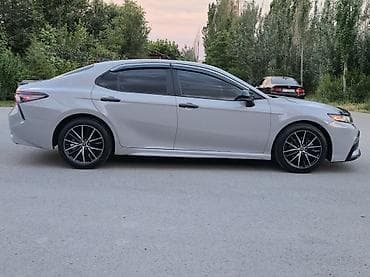 v2: Toyota Camry: 2021 г., 2.5 л, Автомат, Бензин, Седан — 7