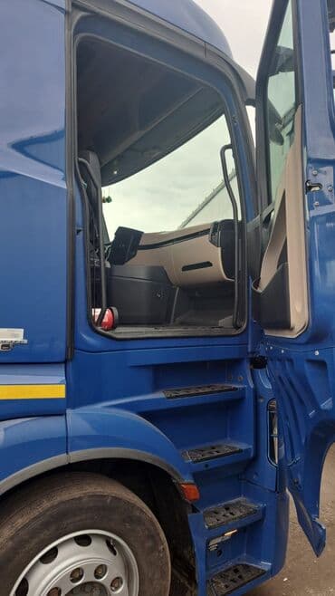 ман грузовый: Тягач, Mercedes-Benz, 2013 г., Тентованный — 10