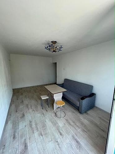 2 комнаты, 43 м², 7 мкр 104 серия, 4 этаж — 5