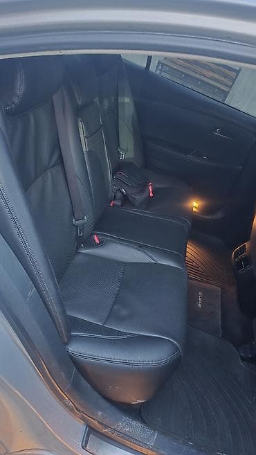 предлогайте варианты: Lexus ES: 2010 г., 3.5 л, Автомат, Бензин, Седан — 9