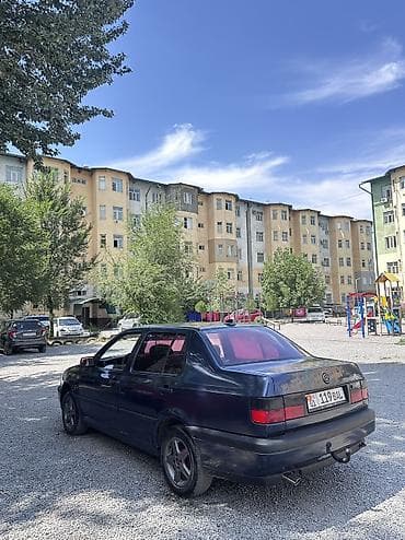 фольксваген фасад: Volkswagen Vento: 1993 г., 1.8 л, Механика, Бензин, Седан — 7