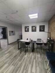 продается цокольное помещение микрорайон сейтек: Сдаю Офис, 120 м², В жилом комплексе, С отдельным сан узлом, 1 линия, С отдельной кухней — 3