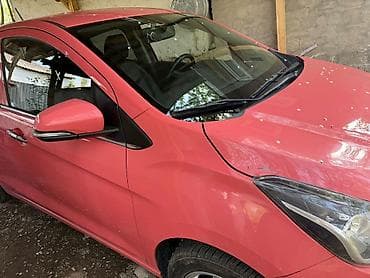 reno duster: Chevrolet Spark: 2017 г., 1 л, Бензин, Хэтчбэк — 2