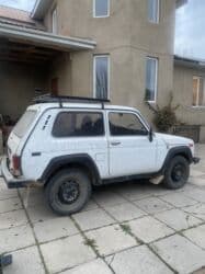радиатор кондиционера опель зафира а: ВАЗ (ЛАДА) 4x4 Нива: 2004 г., Механика, Бензин, Внедорожник — 4