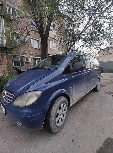 Mercedes-Benz Vito: 2004 г., 2.2 л, Механика, Дизель, Минивэн