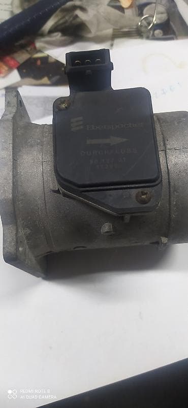 v6: Audi a4 двигатель v6 расходомер воздуха 95год — 1