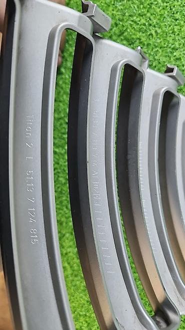 х5: 5113 7 —-124 —-815 Е53 рест х5 Решётка на Ноздрю titan 2006год В — 3