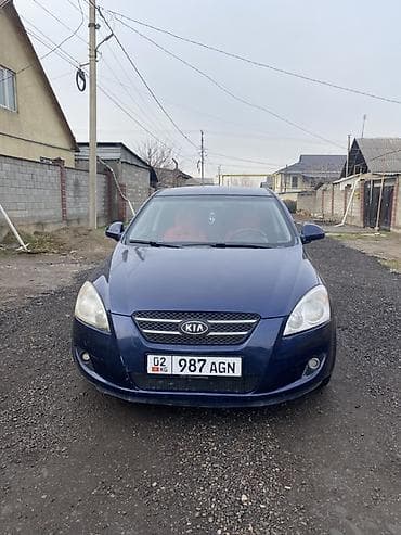 sprinter cdi: Kia Ceed: 2008 г., 1.6 л, Автомат, Бензин, Хэтчбэк — 1