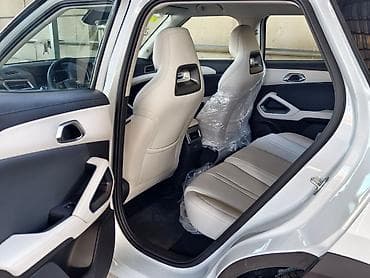 e bike: BYD Yuan Up: 2025 г., 0.1 л, Вариатор, Электромобиль, Универсал — 10