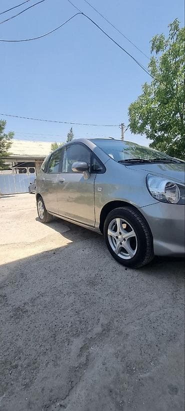 bew e34: Honda Jazz: 2004 г., 1.2 л, Механика, Бензин, Хэтчбэк — 3
