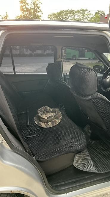 pasat b5: Daewoo Nexia: 2010 г., Седан — 5